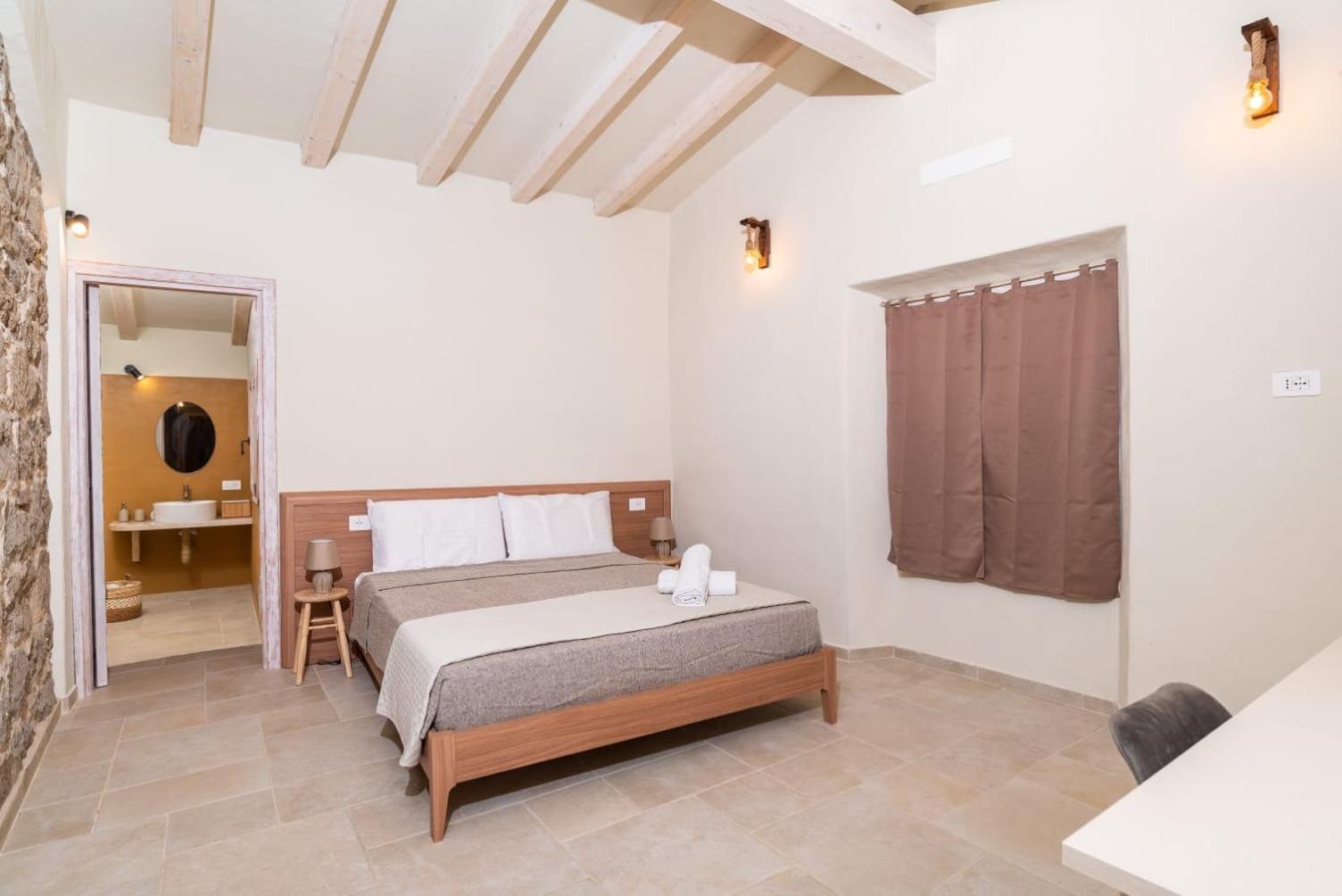 パラーウ Ammentos Bed & Breakfast エクステリア 写真
